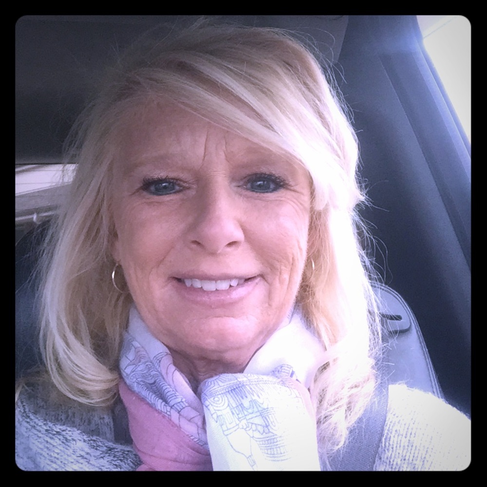 Meet your Posher, Vickie